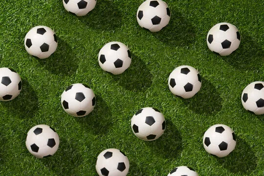 用户在手机上使用 皇冠体育 应用